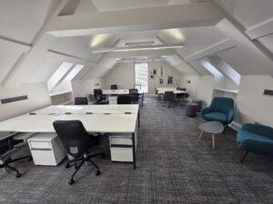 stow court offices to let