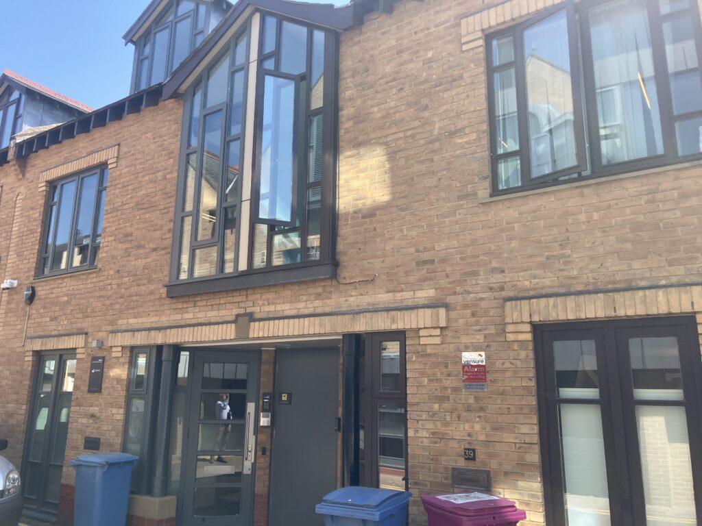 Central Cambridge offices to let